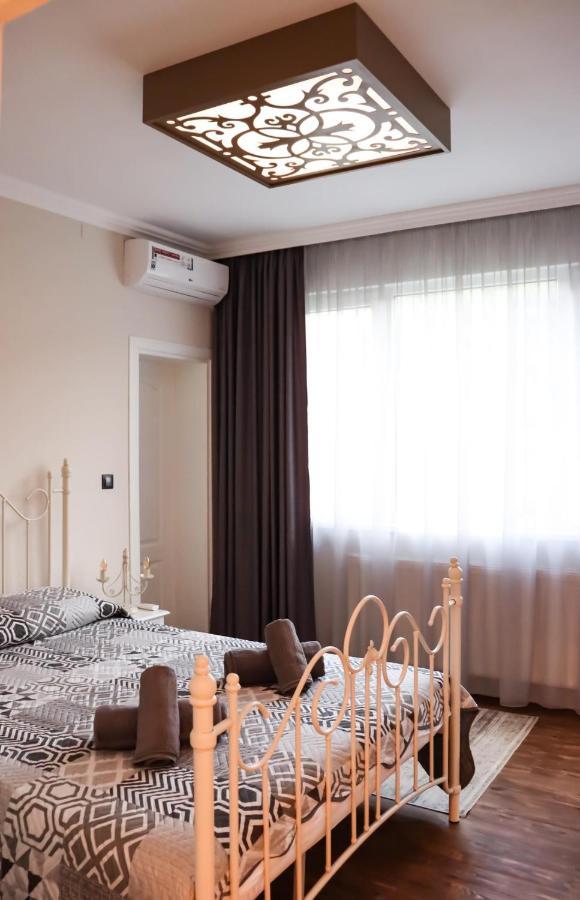 Tsarevets Apartament-Veliko Tŭrnovo Exterior photo